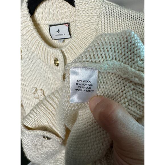 Tuckernuck Cream Camellia Cardigan Sweater size L large - Picture 4 of 5